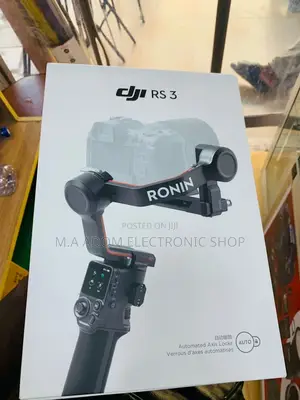 Brand New DJI RS 3 Gimbal Stabilizer.