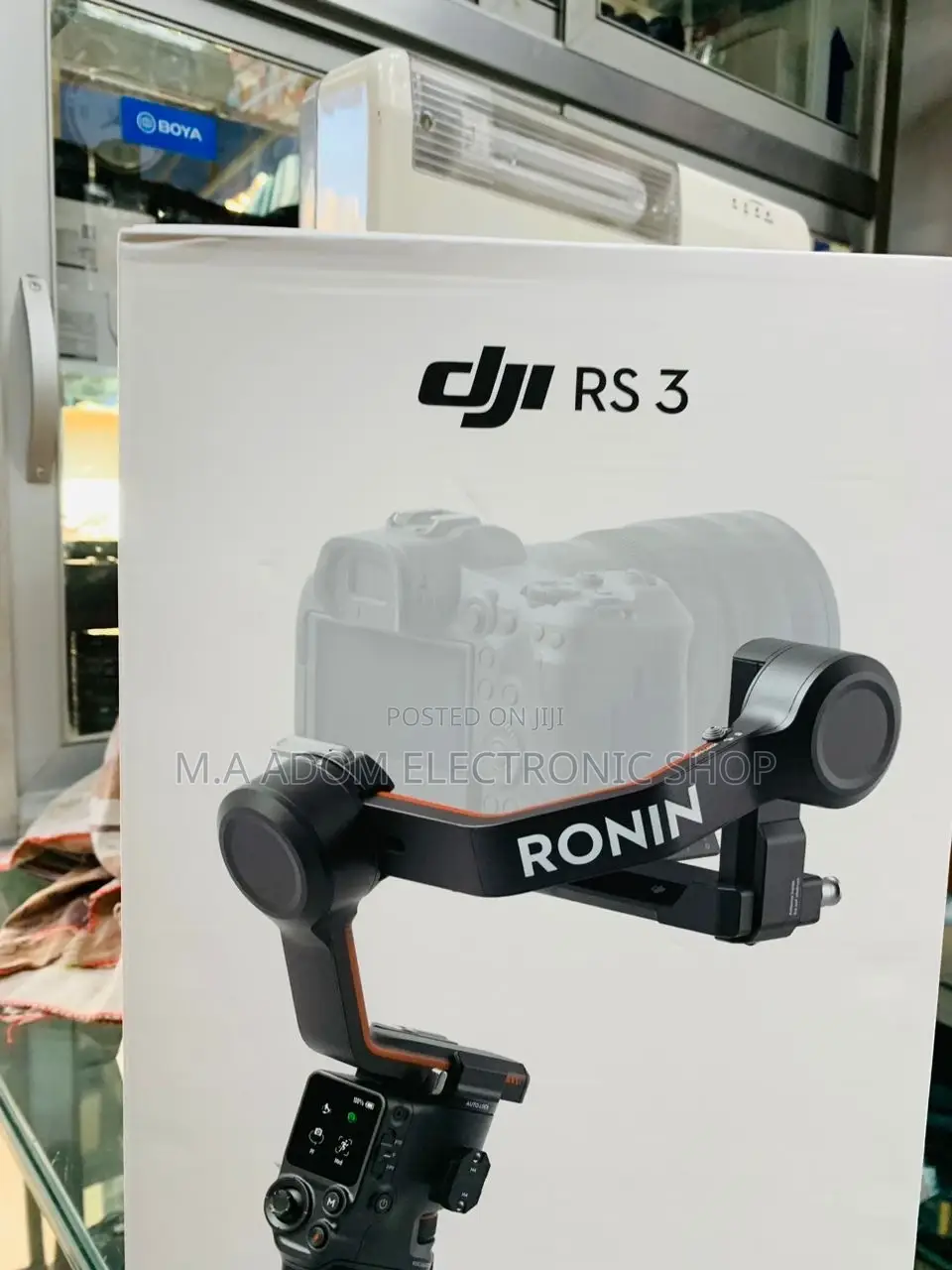 Quality DJI RS 3-Axis Gimbal for DSLR Mirrorless Camera.