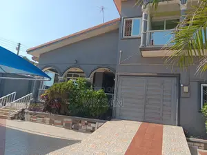 6bdrm Mansion in Around West Hills for sale