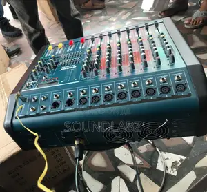Yamaha Mk-800usb 8channel Powered Mixer