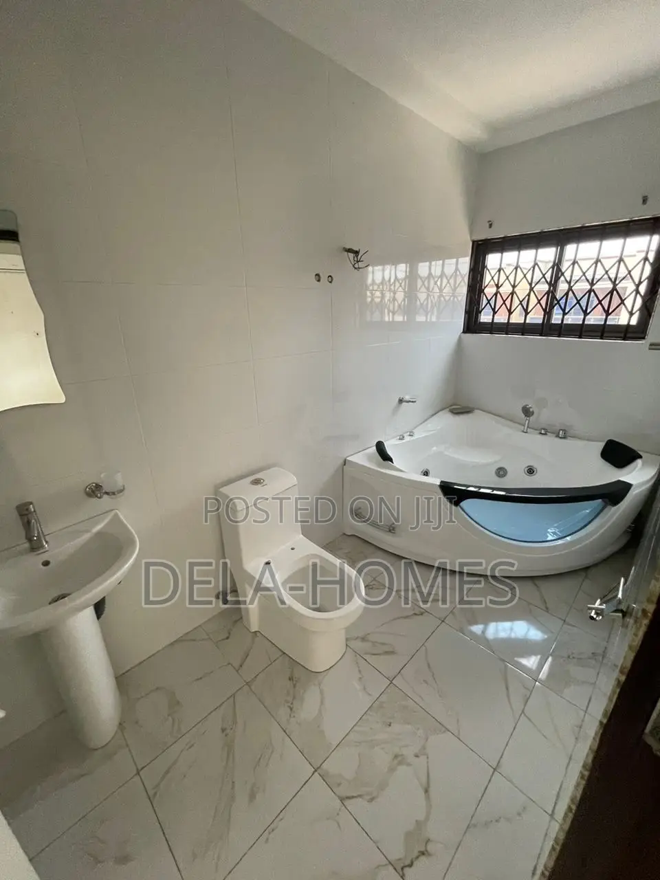 Three Bedroom Dupelx for Rent at Oyarifa 