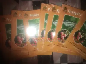 Fruit Fly Glue Trap