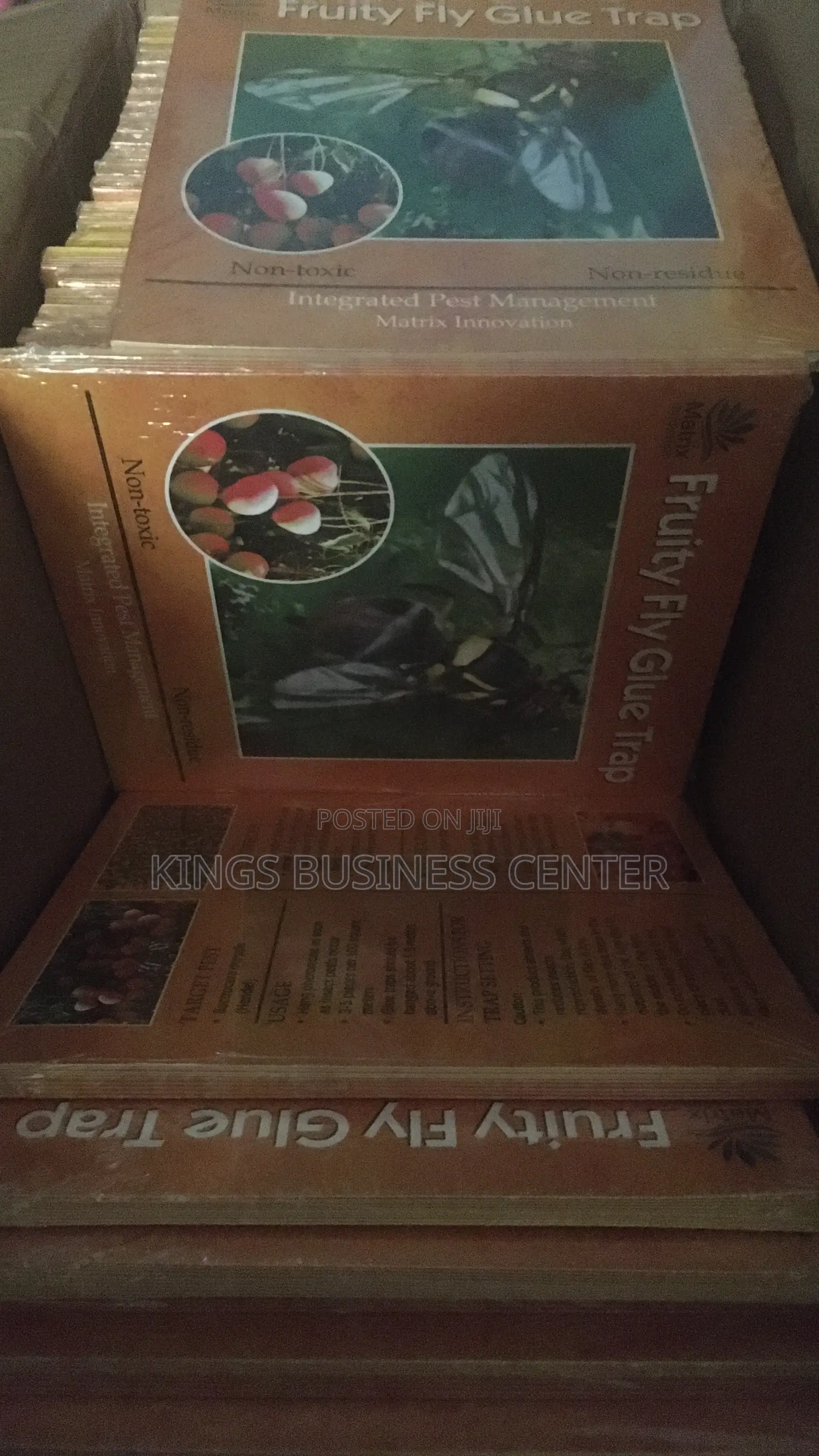 Fruit Fly Glue Trap