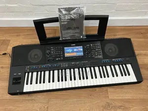 Yamaha PSR-Sx900 Keyboard