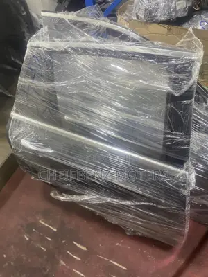 Mercedes Benz Glc300 Door Right Back Available
