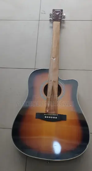 Yamaha Acoustic Guitar