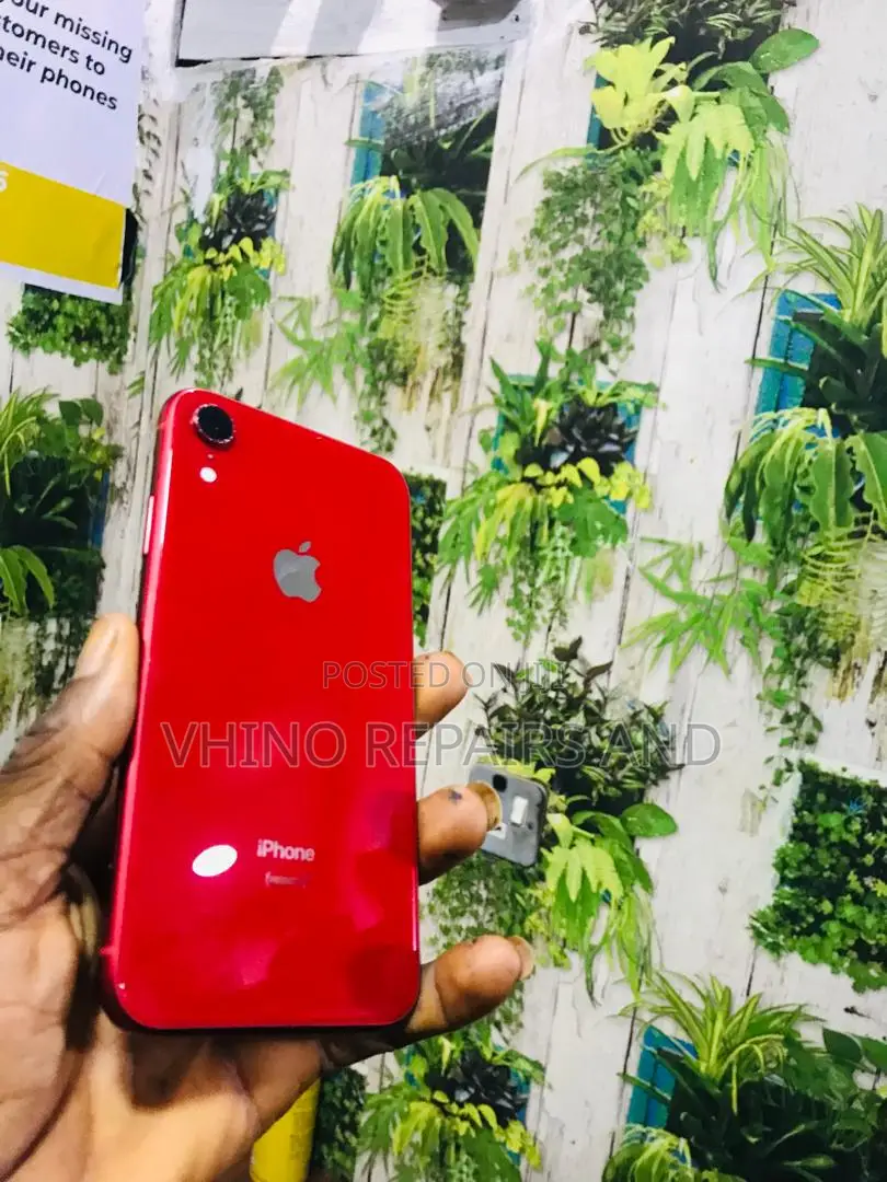 New Apple iPhone XR 64 GB Red