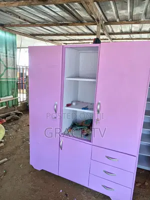 Nice Wardrobe
