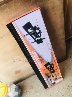 Highly Original Flat-Screen Adjustable TV Wall Mount