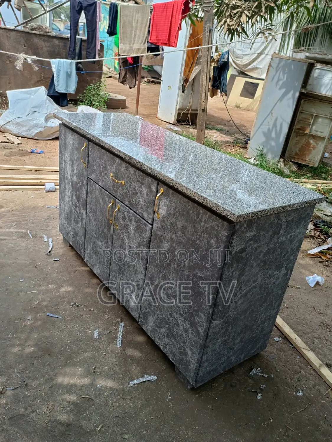 Quality 5 Fit Carbinet