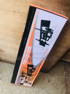 Highly Quality Flat-Screen Adjustable TV Wall Mount