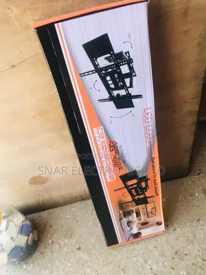 Powerful Flat-Screen Adjustable TV Wall Mount