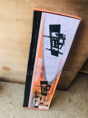 Nicely Flat-Screen Adjustable TV Wall Mount
