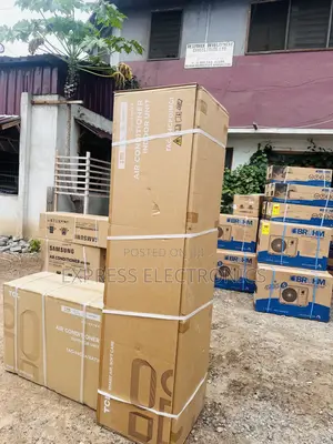 Self Cleaning Floor Standing 2.5hp Split Inverter TCL