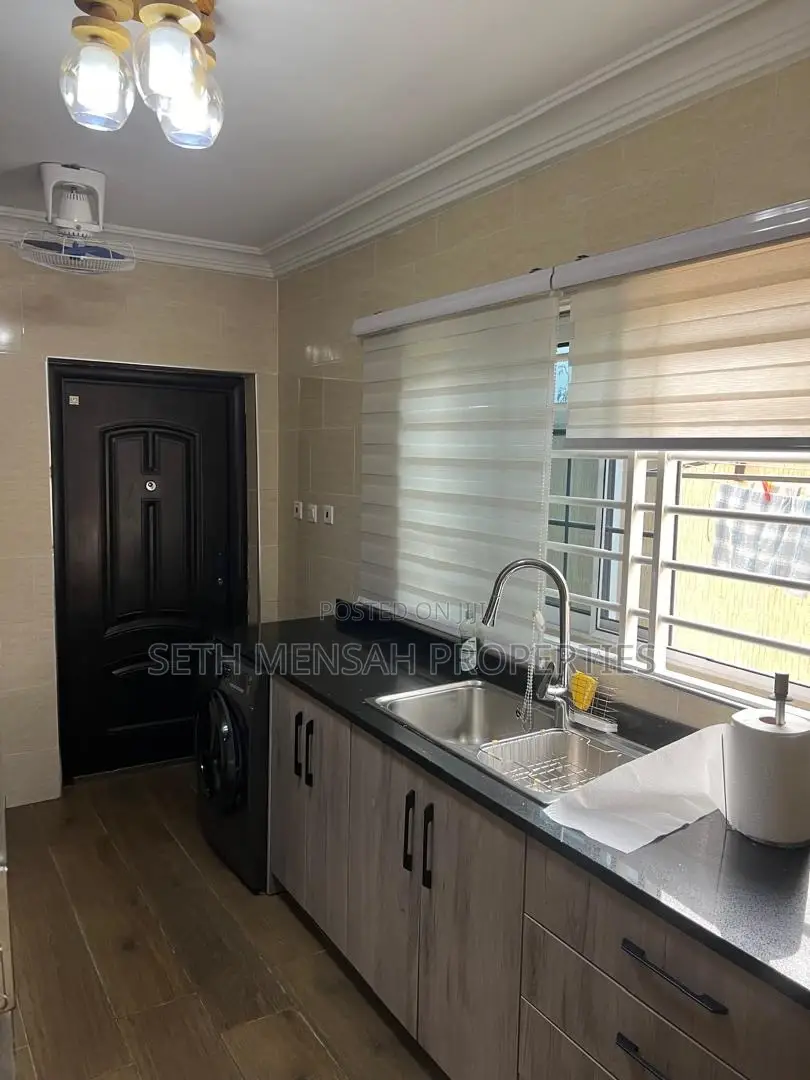 Furnished 3bdrm House in Skm Property, Achimota for rent