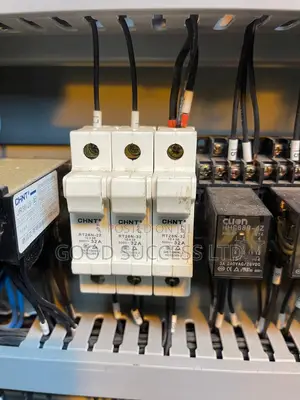 RT28N-32 (Fuse)