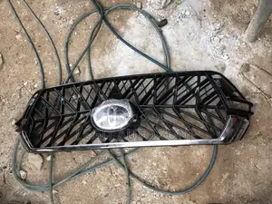 Toyota Land Cruiser 2018-2021 Front Grill