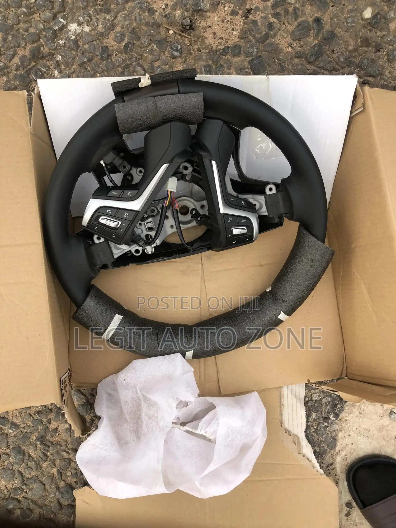 Toyota Land Cruiser 2016-2018 Steering Wheel