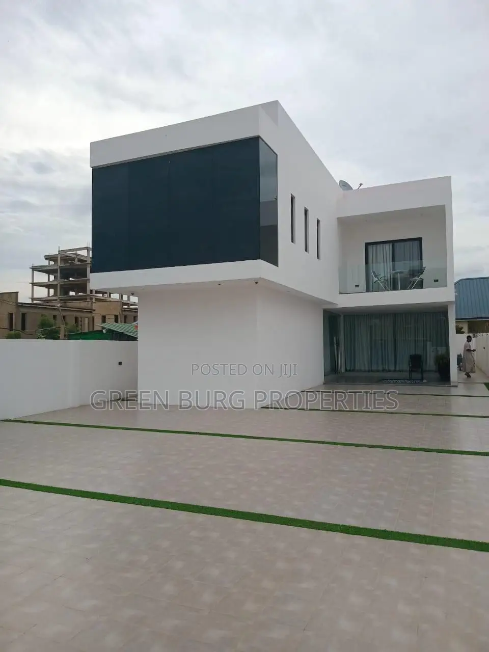 Furnished 4bdrm House in East Legon for sale