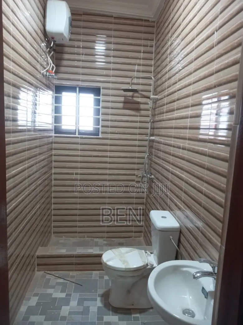 2bdrm Apartment in Spintex Manet for rent