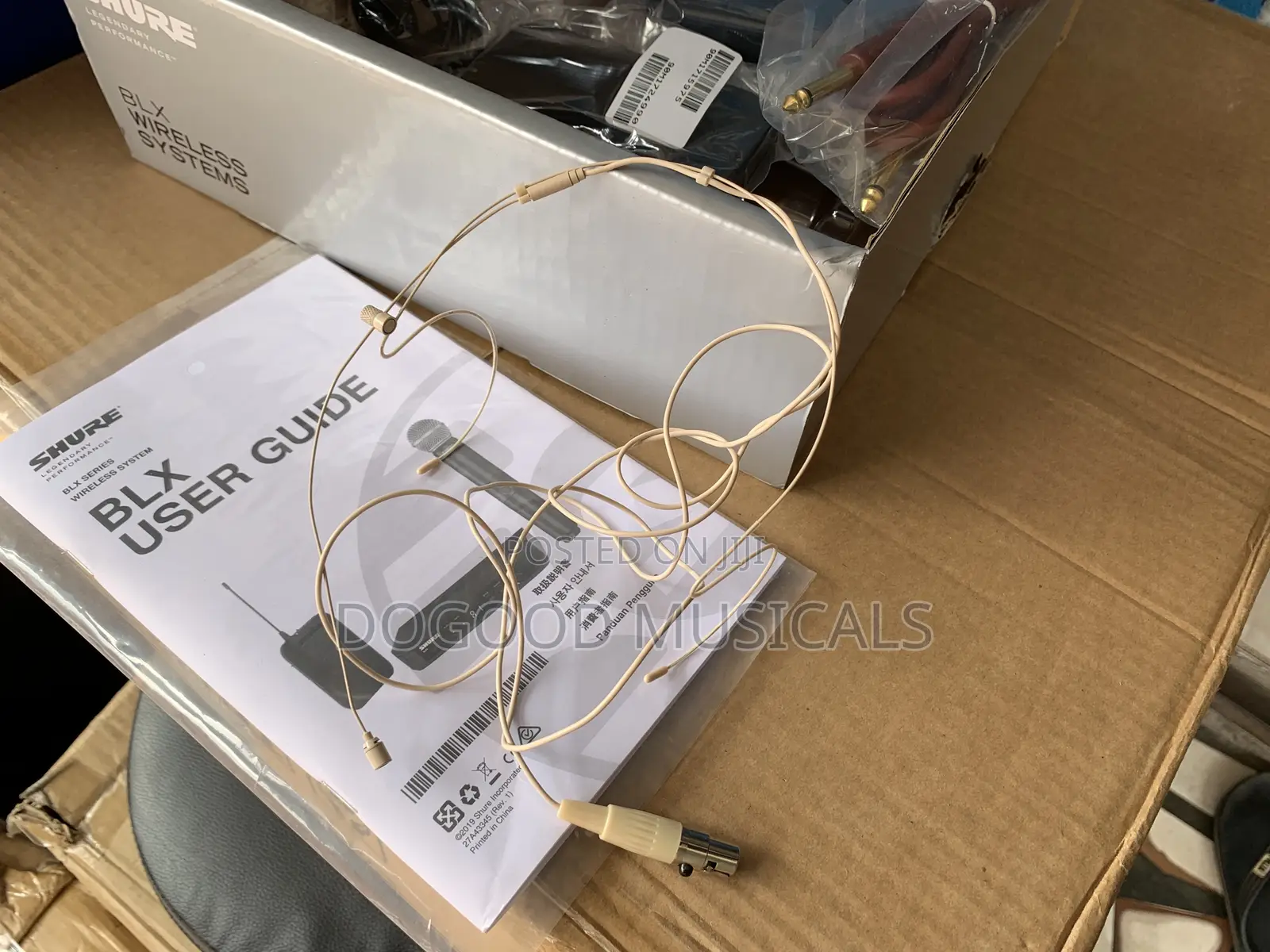 Shure Blx4 Lapel Wireless Microphone(Head/Tie)