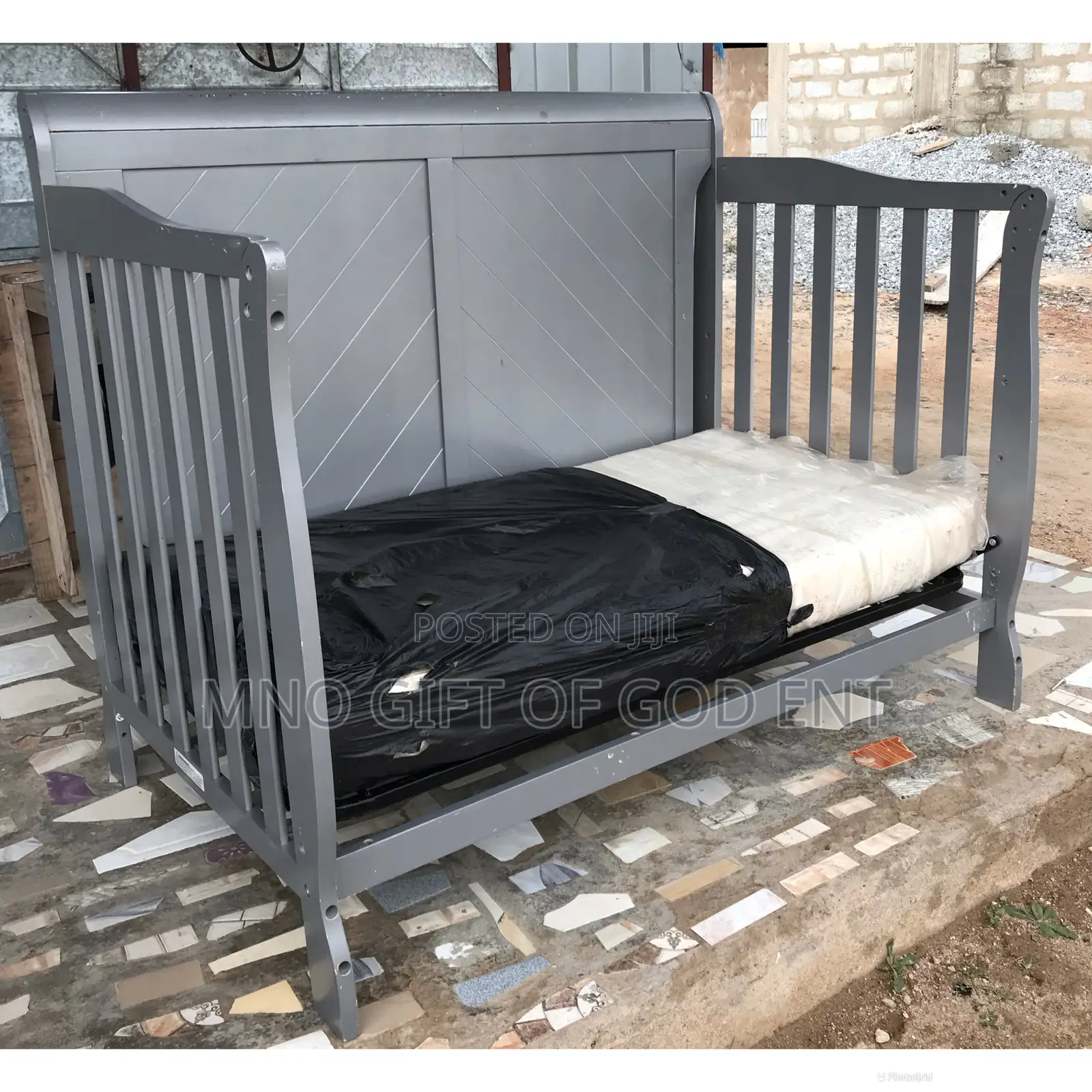 Dream on Me Alice 3-in-1 Full Panel Convertible Mini Crib,