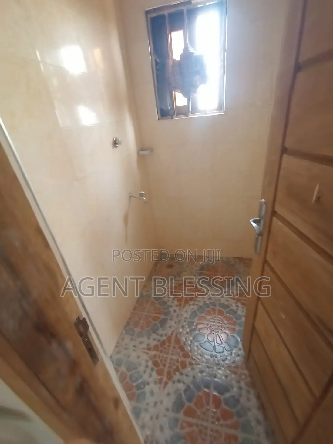 3bdrm Apartment in Gbetsile Samco, Tema Metropolitan for rent