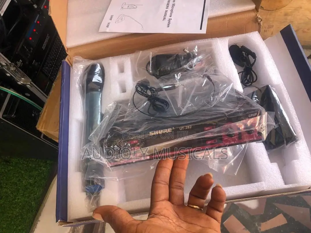 Shure UT282 Lapel, Head Tie Microphone