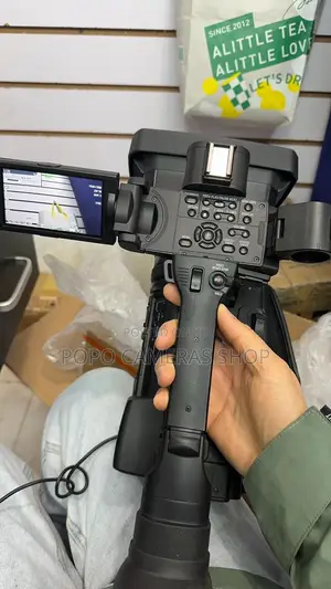 Sony FDR-Ax1 Camcorder