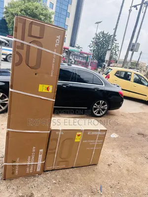 Anti Rust Inverter White TCL 2.5hp Split Floor Standing.