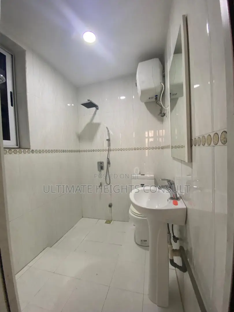 3bdrm Apartment in Dzorwulu, Dworwulu for rent