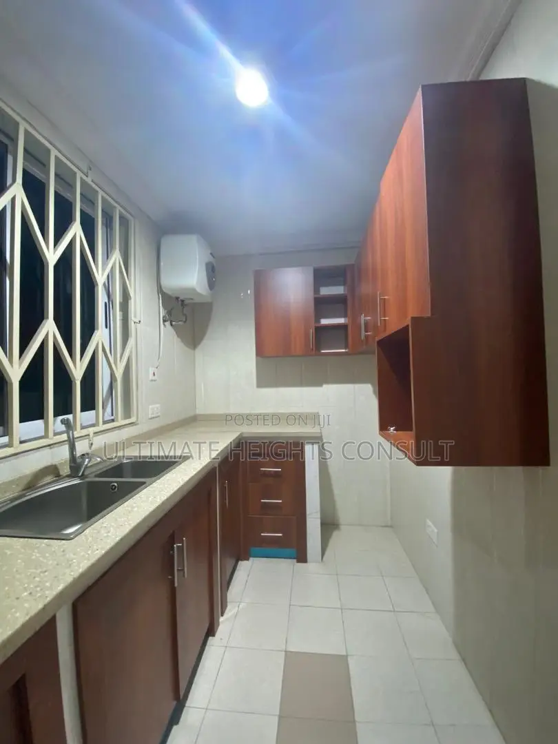 3bdrm Apartment in Dzorwulu, Dworwulu for rent
