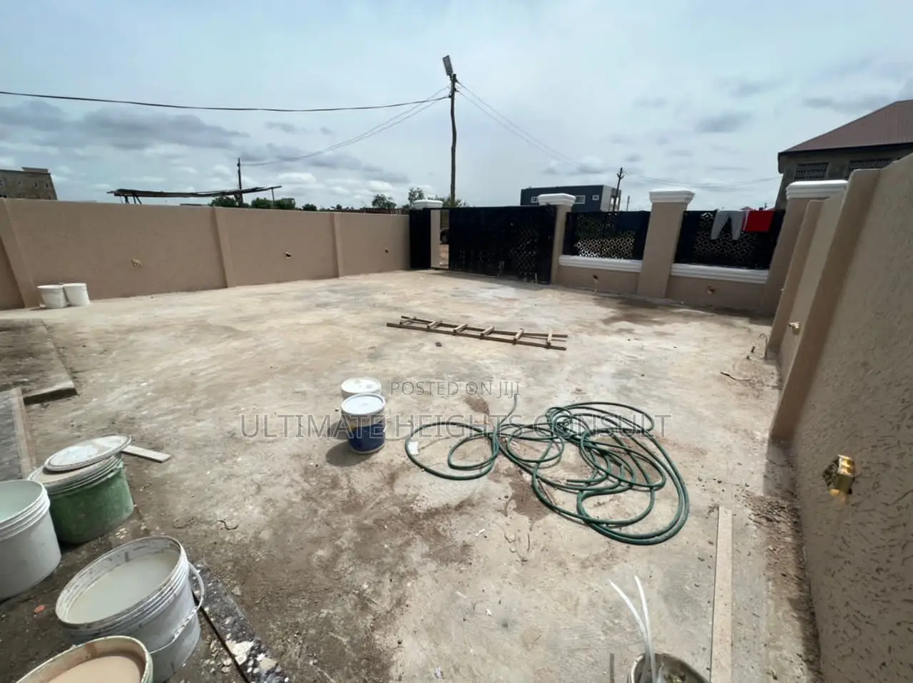 3bdrm House in Ablekuma Odumase for sale