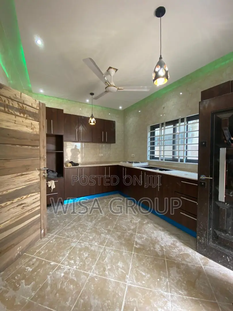 3bdrm House in Wisa Groups, Accra Metropolitan for sale
