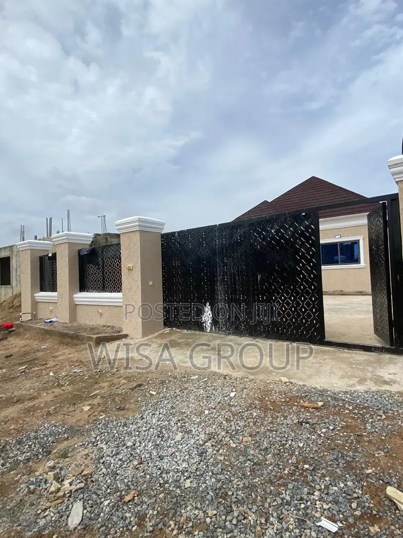 3bdrm House in Wisa Groups, Accra Metropolitan for sale