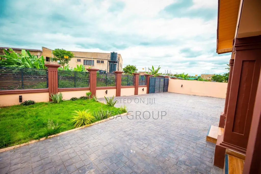3bdrm House in Wisa Groups, Accra Metropolitan for sale