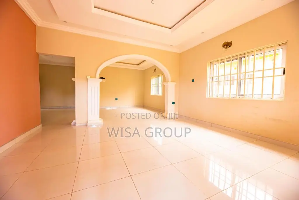 3bdrm House in Wisa Groups, Accra Metropolitan for sale
