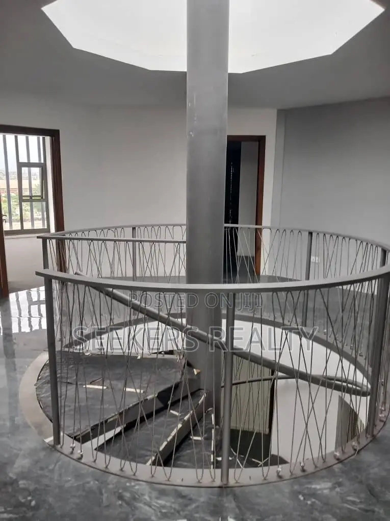 Office Space for Rent at Abelemkpe