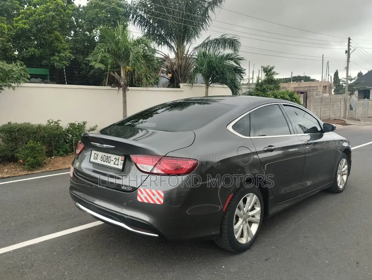 Chrysler 200 Limited 2017 Gray