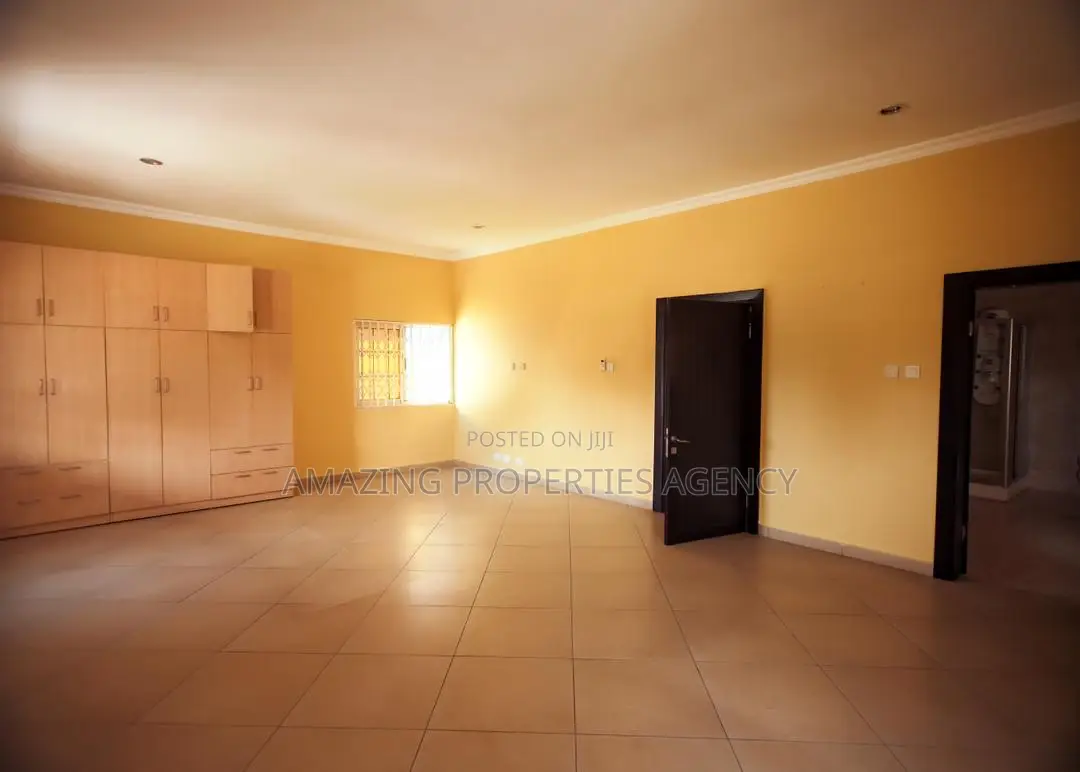 4bdrm House in East Legon for rent