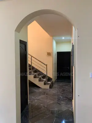 4bdrm House in East Legon for rent