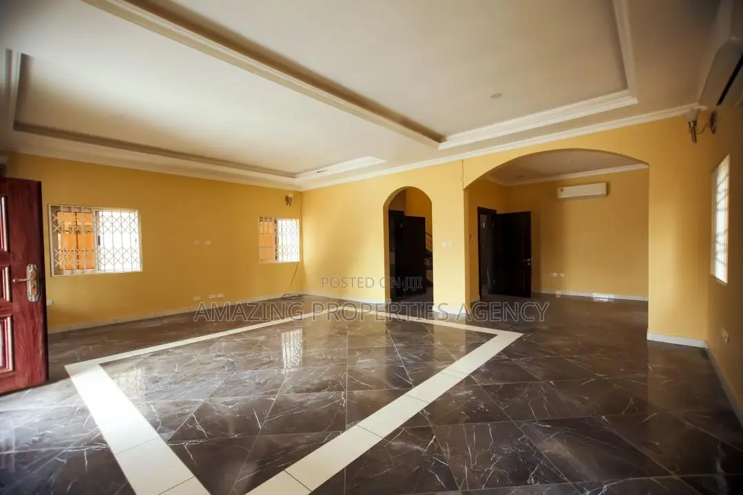 4bdrm House in East Legon for rent