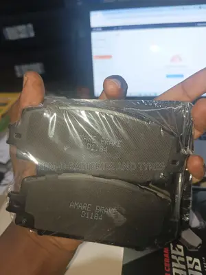 Ceramic Brake Pad for Corolla Yaris Vibe Matrxi Scion Prius