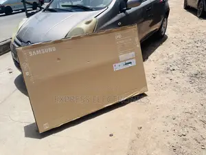 UHD Smart Glossy Slim UHD Samsung 55”Au7900