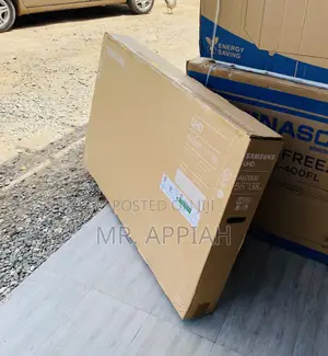 Authentic Samsung 55au7000 55 Inch Uhd Smart Led Tv.