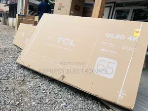Slim Smart QLED Smart 65C645 Tv.