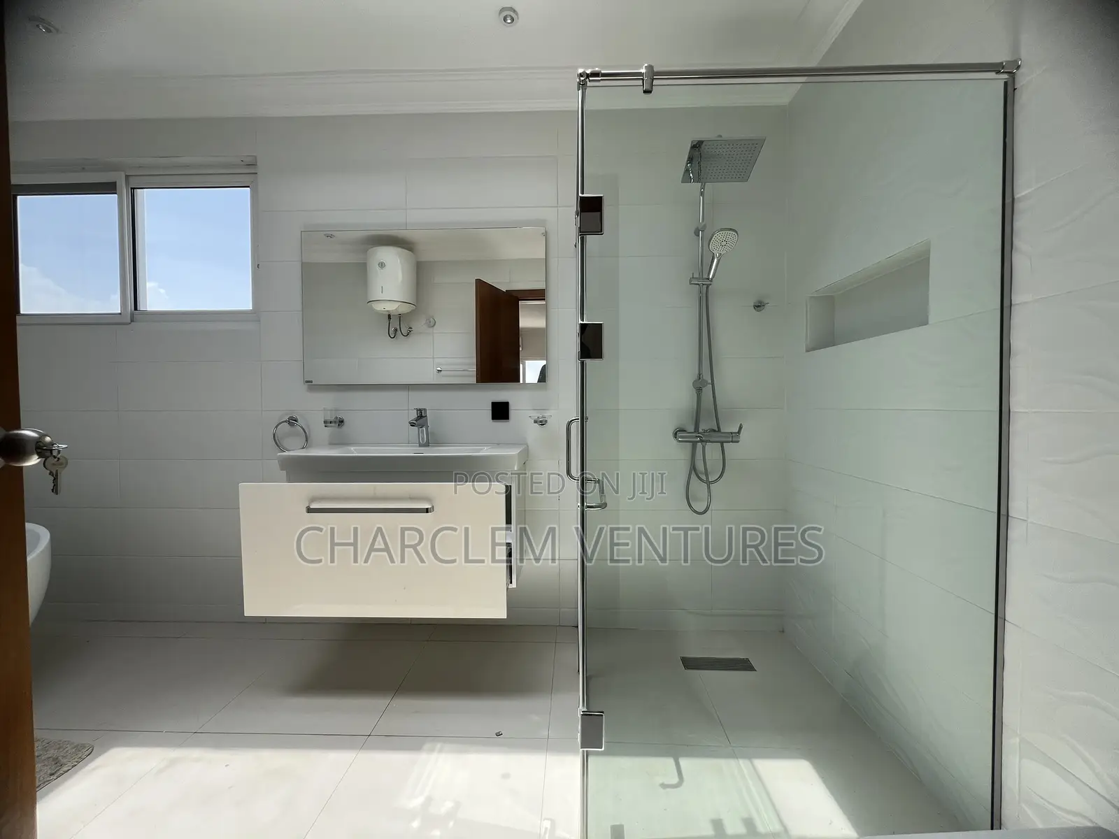3bdrm House in Charclem Ventures, Accra Metropolitan for rent
