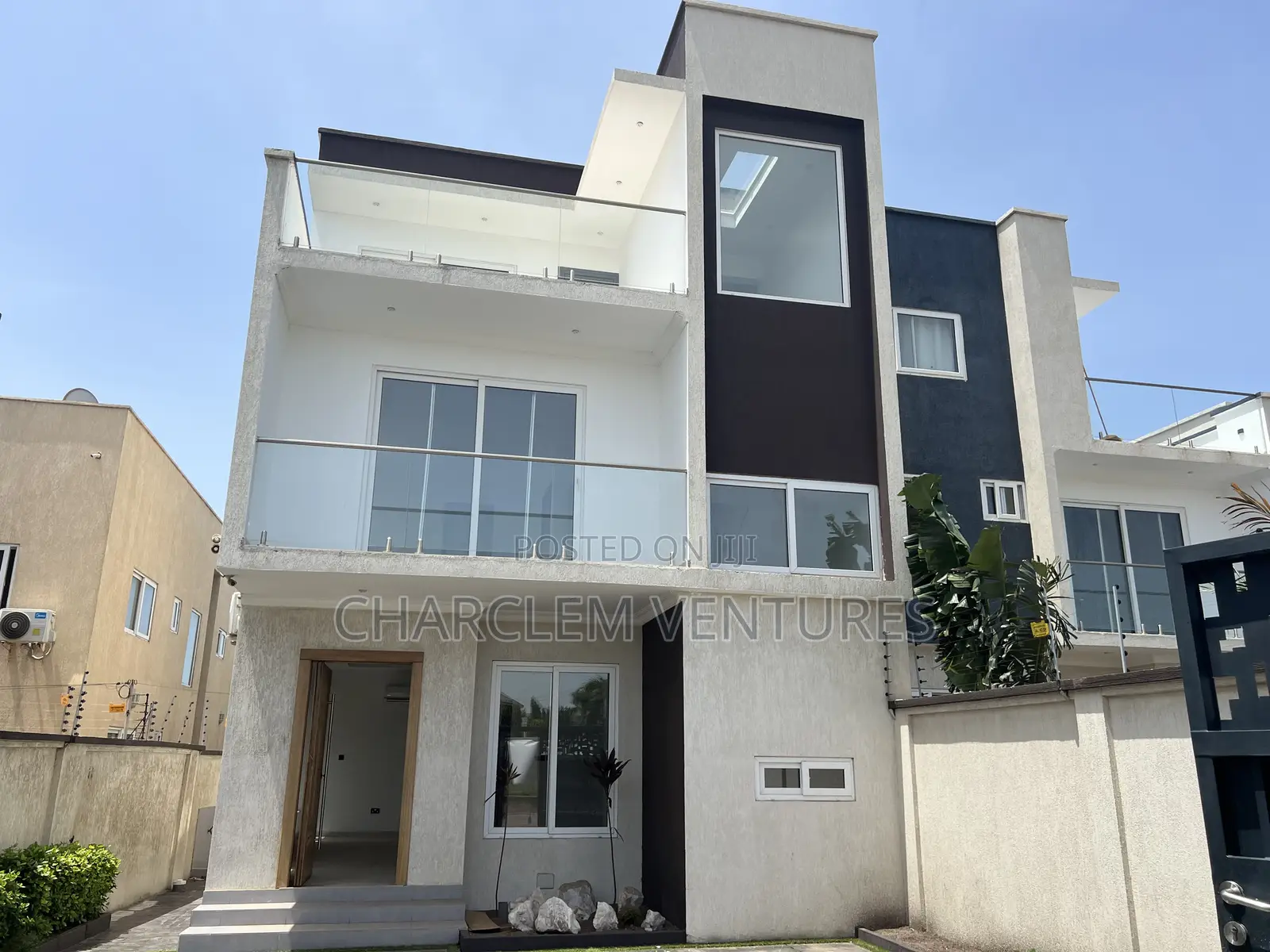 3bdrm House in Charclem Ventures, Accra Metropolitan for rent