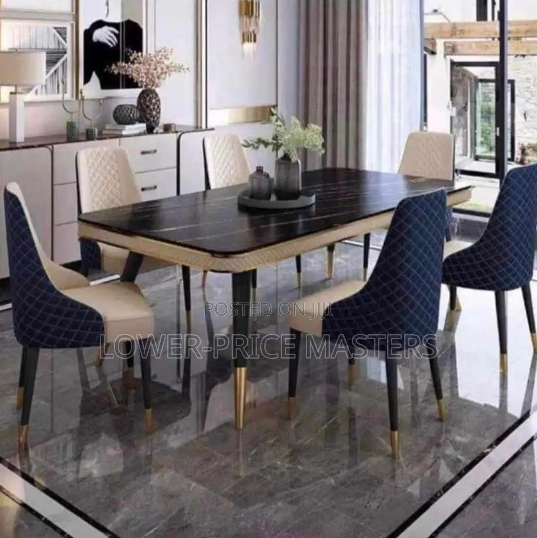 Luxurious and Modern 6 Chair Dining Set