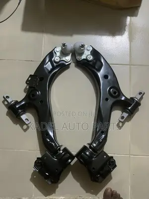 Honda Cr-v Control Arm / Lower Arm